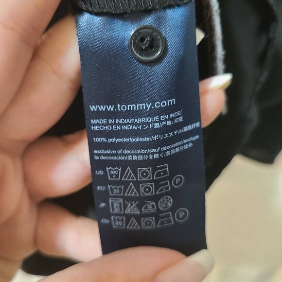 Tommy Hilfiger sleeveless blouse - Picture 4 of 6